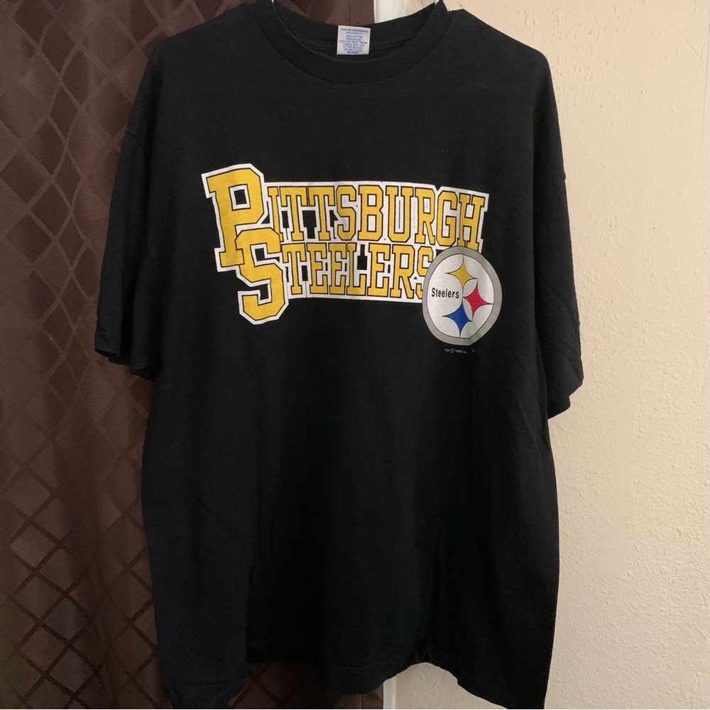 Vintage 90’s NFL Steelers Graphic Black t-shirt